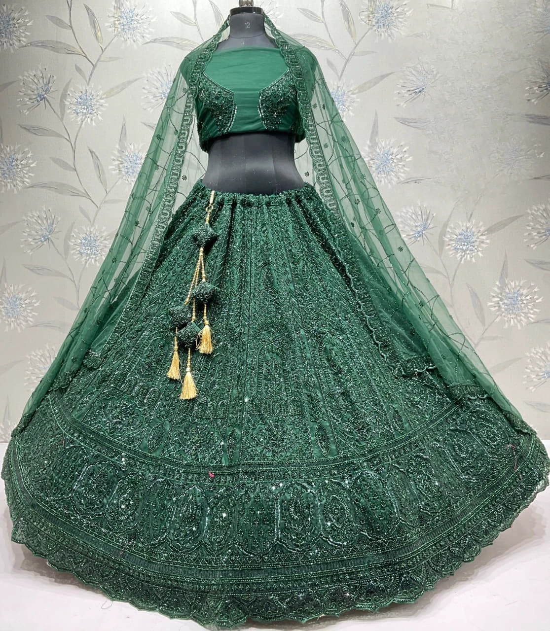 Latest Semi Stitched Lehenga Choli With Dupatta.