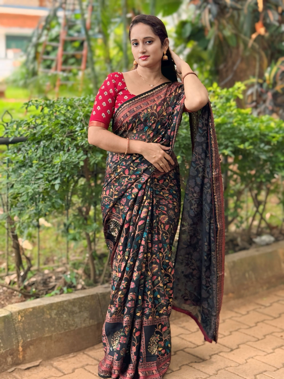 Pure Linen Silk Saree.