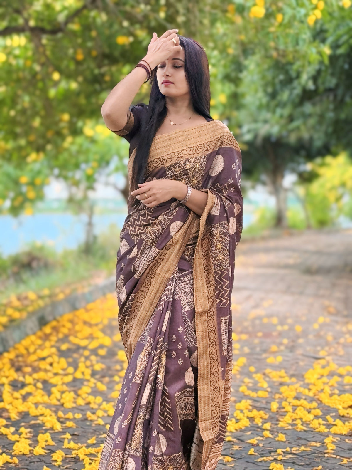 Pure Linen Silk Saree.