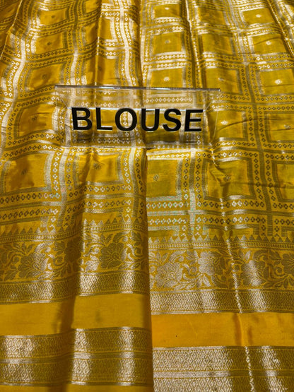 Artificial / Mix Crape Sarees