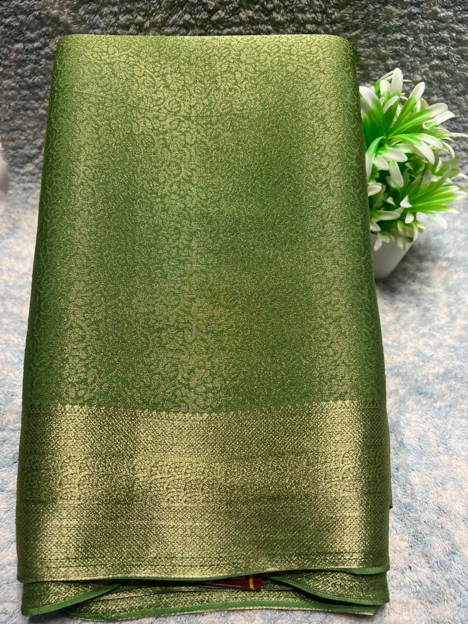 Artificial / Mix Crape Sarees