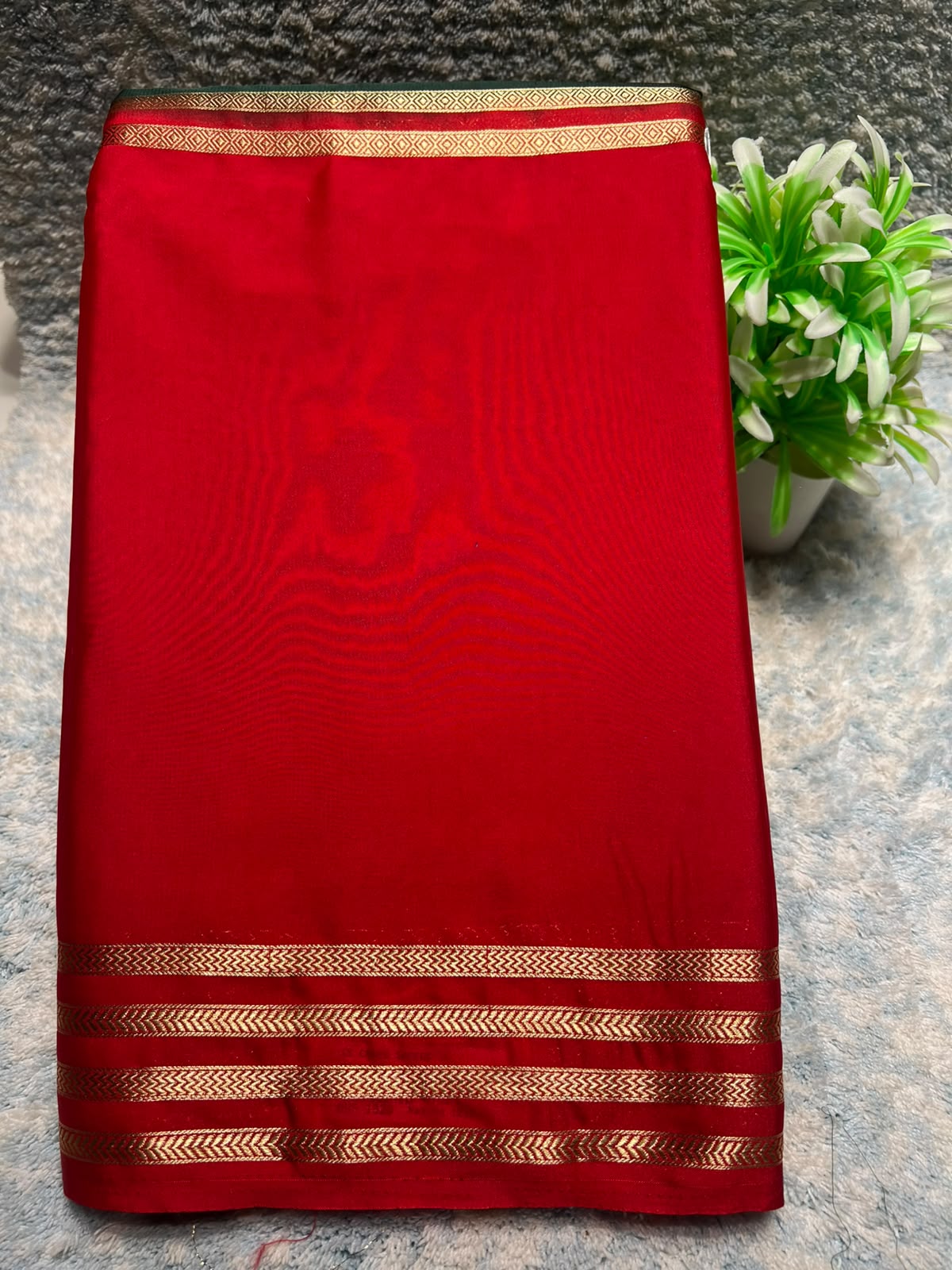 Artificial / Mix Crape Sarees