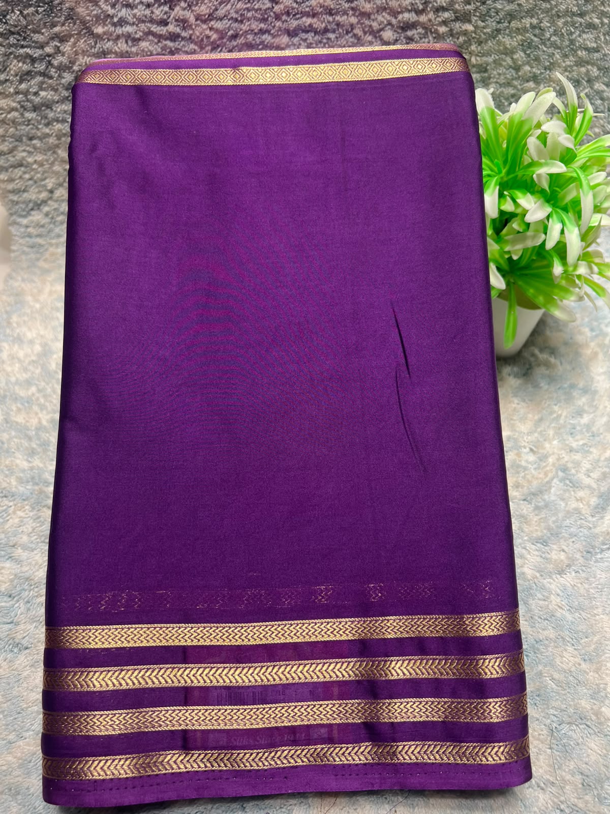 Artificial / Mix Crape Sarees