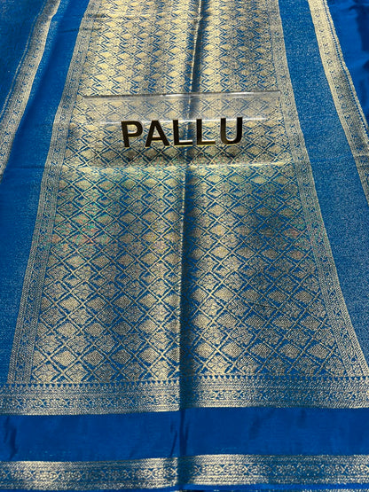 Artificial / Mix Crape Sarees