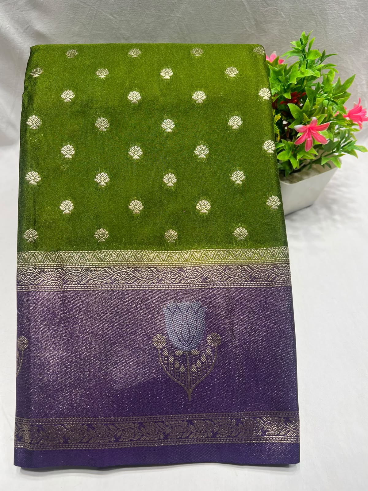 Artificial / Mix Crape Sarees