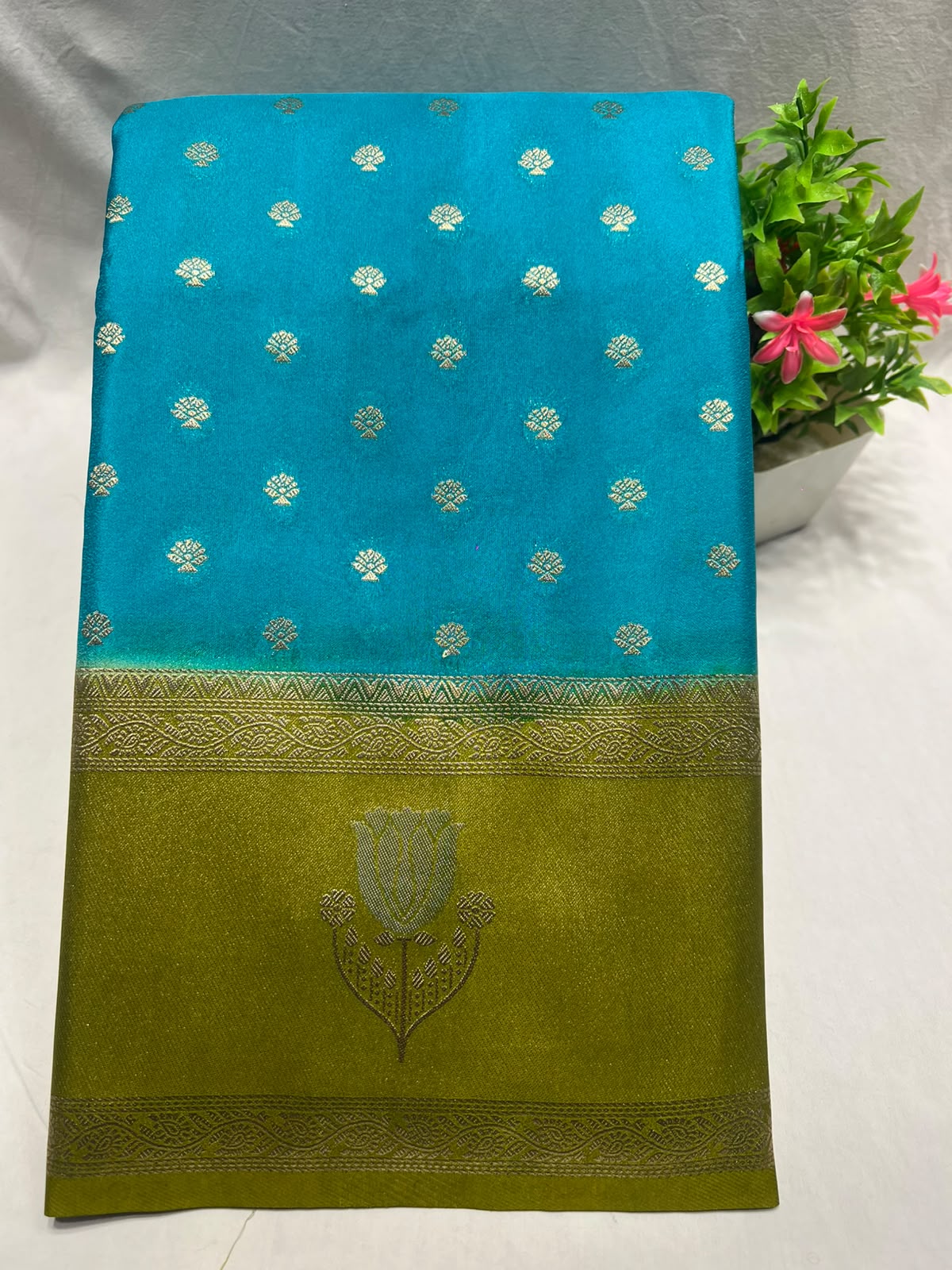 Artificial / Mix Crape Sarees
