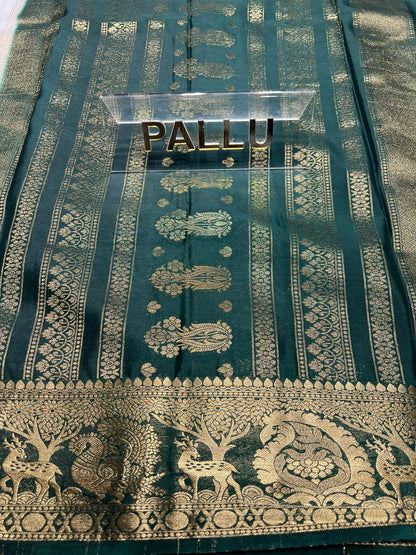 Artificial / Mix Crape Sarees