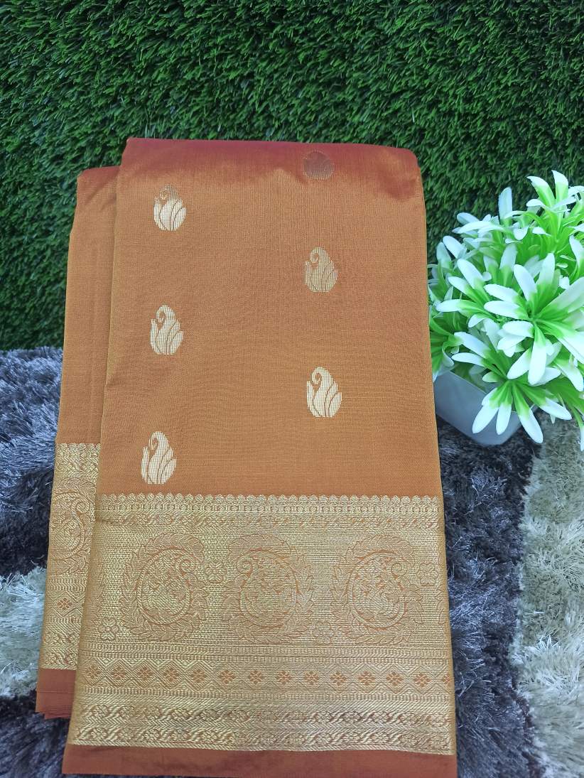 Pure kadial Silk Saree.