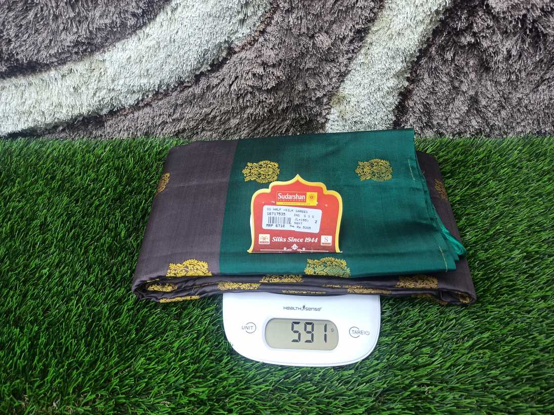 Pure Kanchipuram Silk Saree.