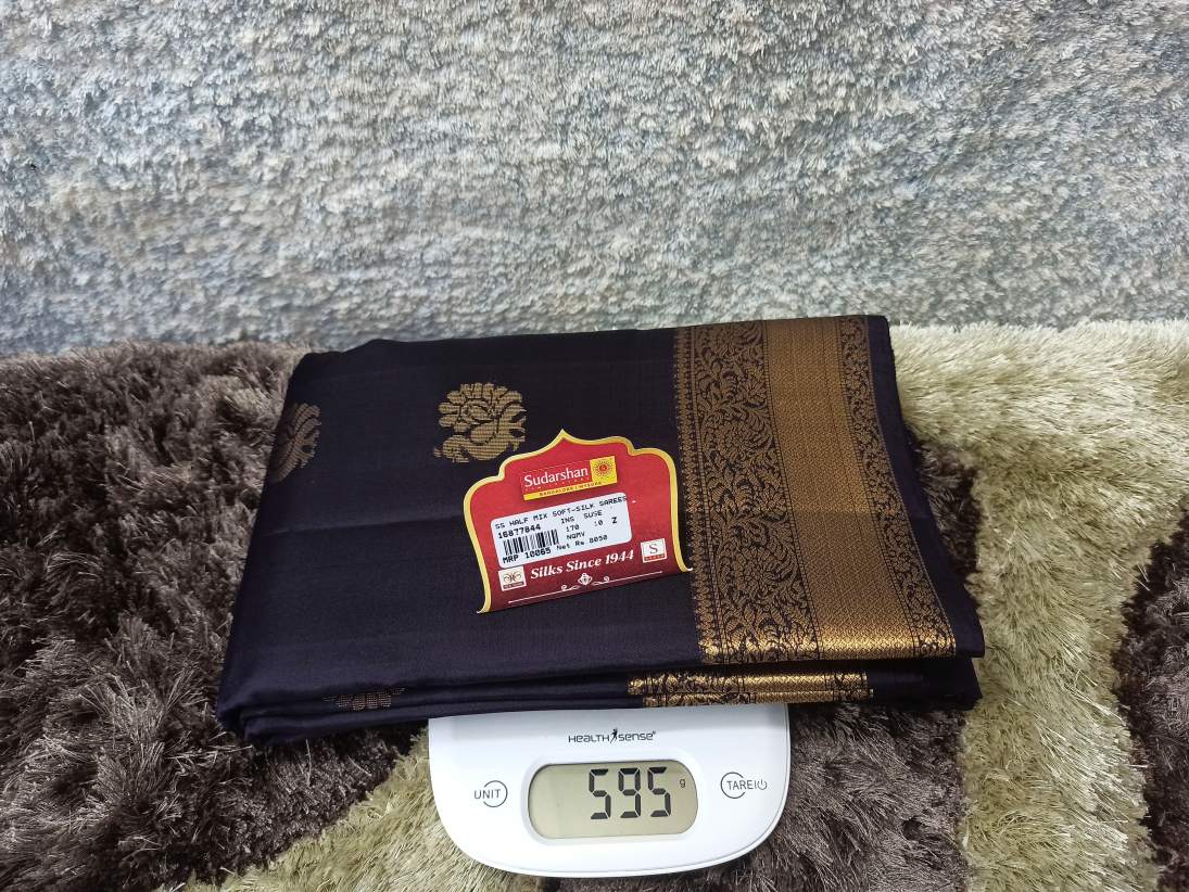 Pure Kanchipuram Silk Saree.