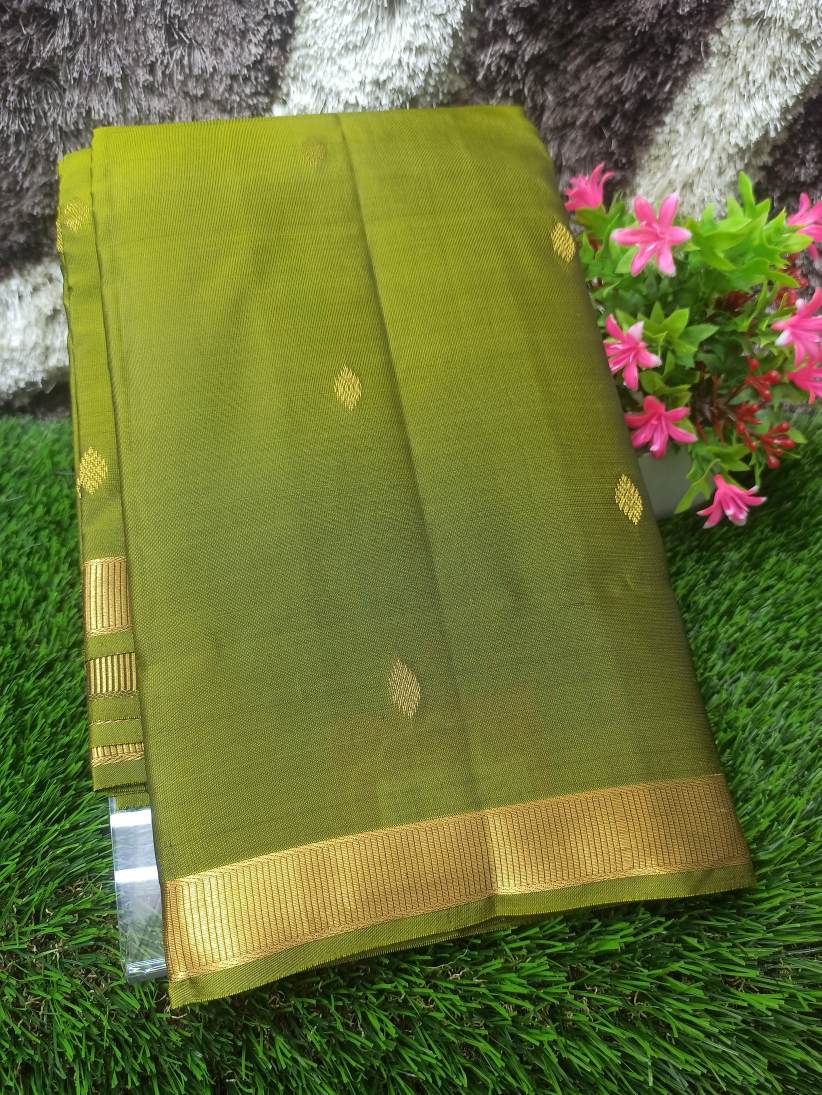 Pure Kanchipuram Silk Saree.