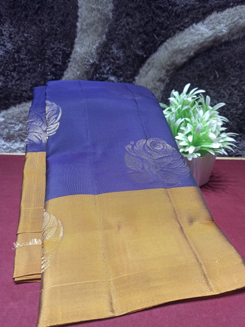 Pure Kanchipuram Silk Saree.