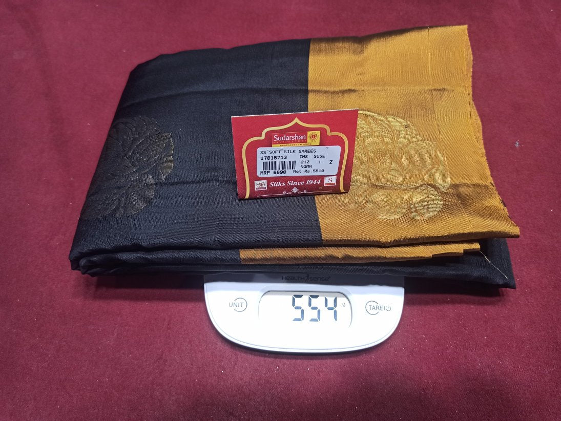 Pure Kanchipuram Silk Saree.