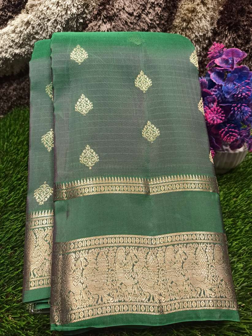 Pure Kanchipuram Silk Saree.