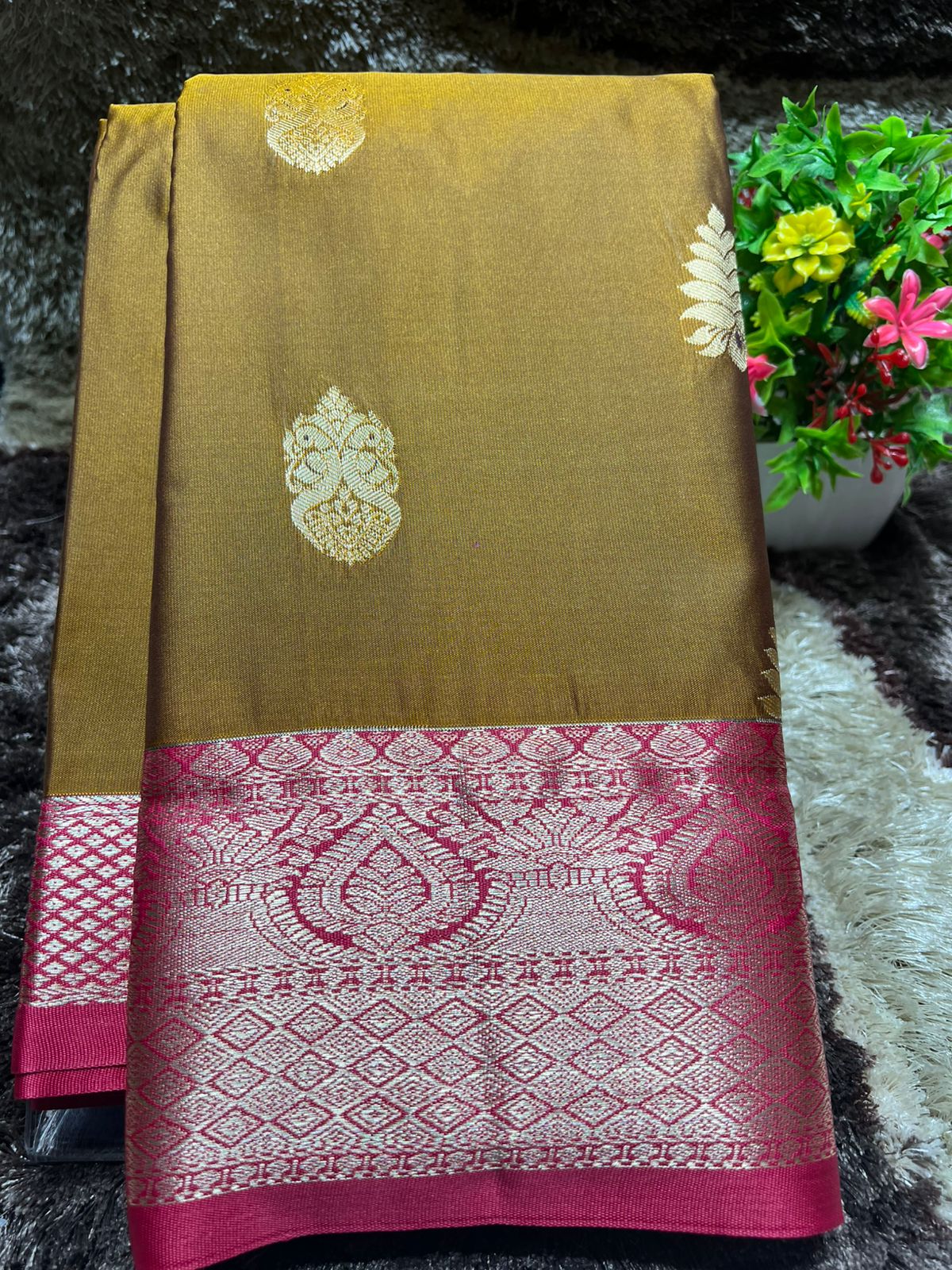 Kanchi Mix Silk Saree
