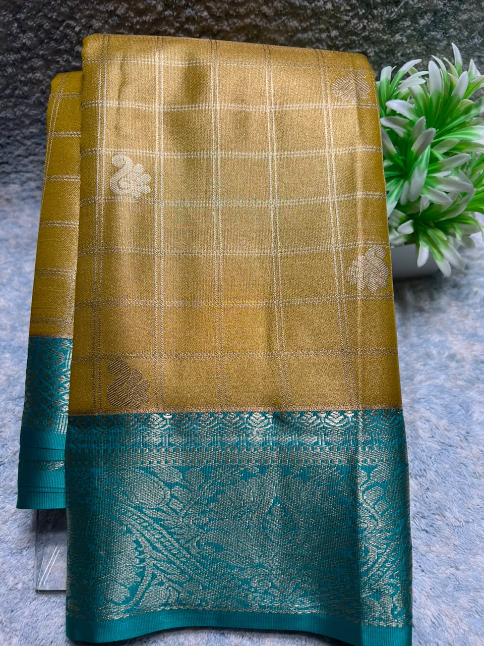 Kanchi Mix Silk Saree