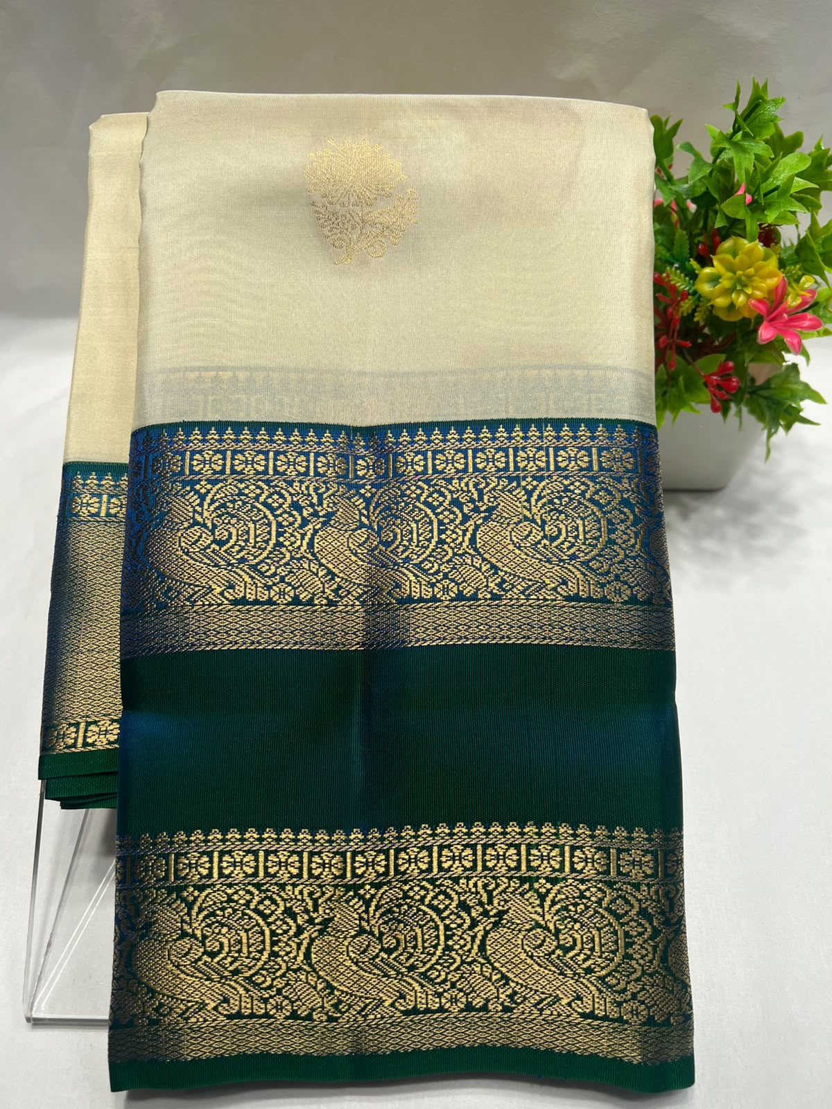 Kanchi Mix Silk Saree