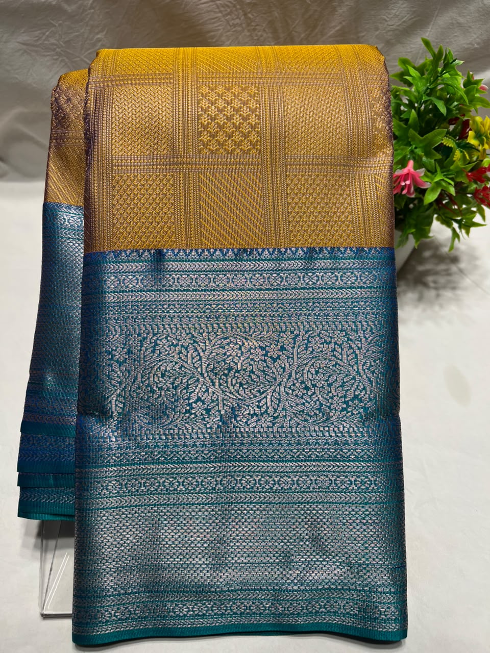 Kanchi Mix Silk Saree