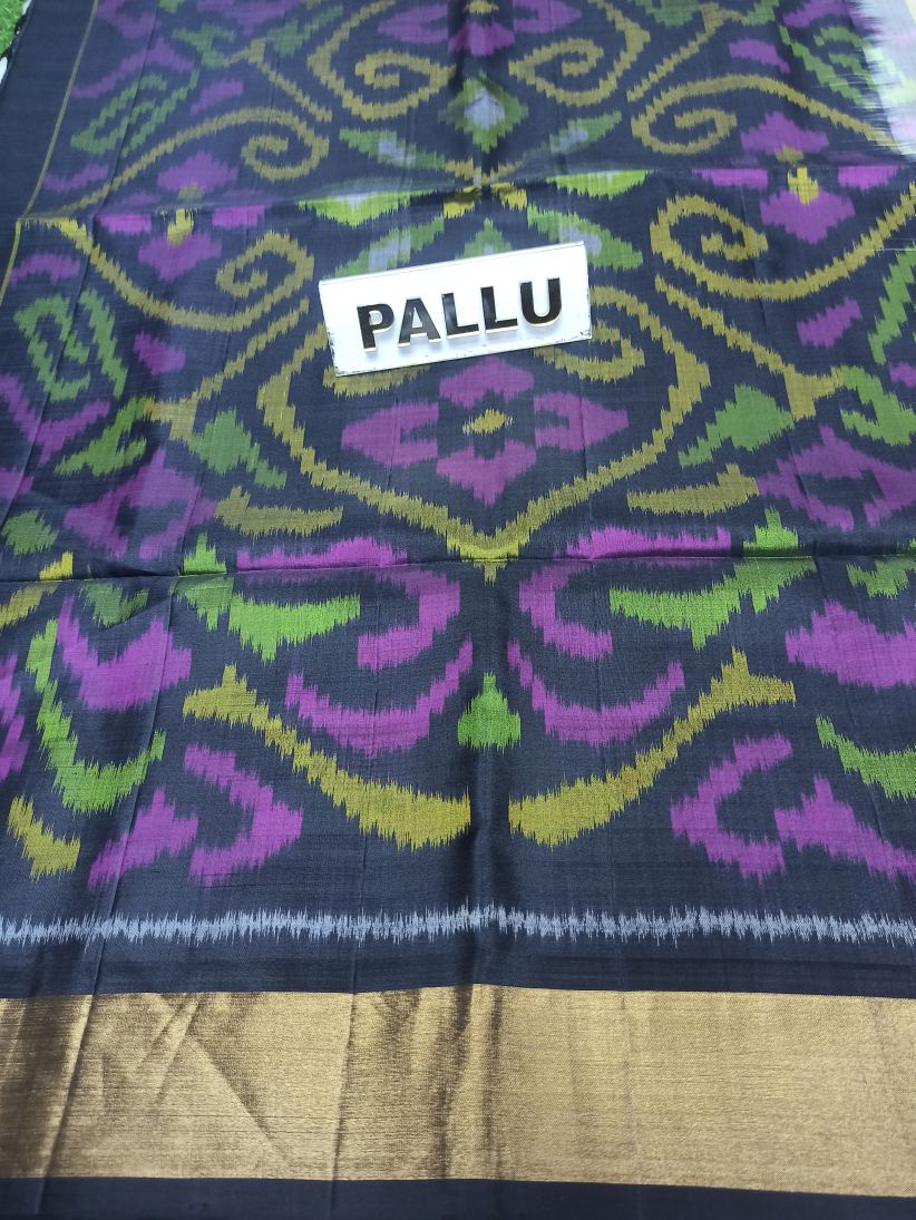 Pure Kanchipuram Silk Saree.