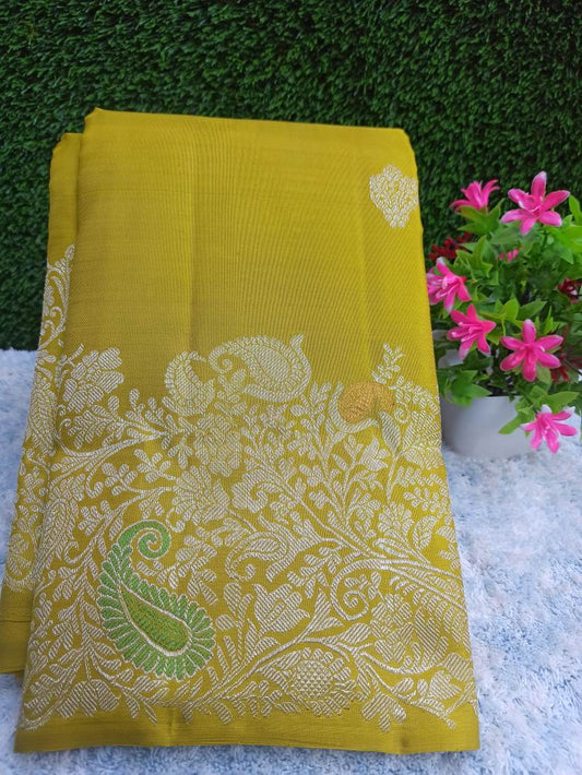 Pure Kanchipuram Silk Saree.