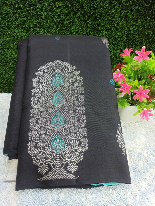 Pure Kanchipuram Silk Saree.