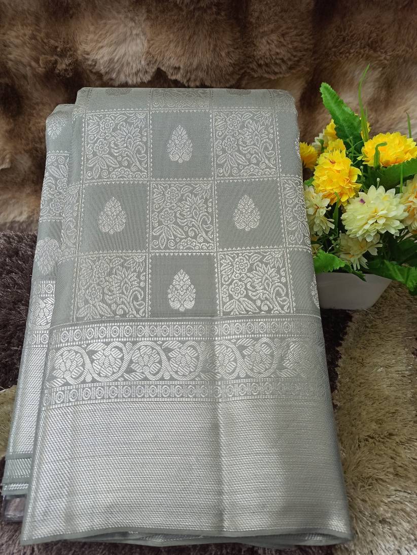 Pure Kanchipuram Silk Saree.