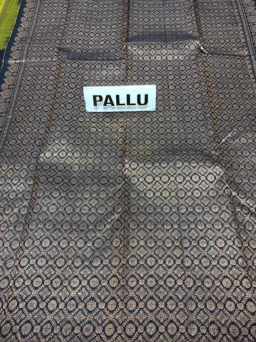 Pure Kanchipuram Silk Saree.