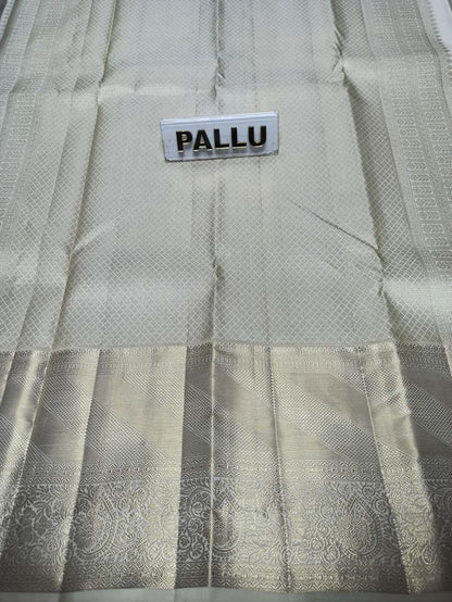 Pure Kanchipuram Silk Saree.