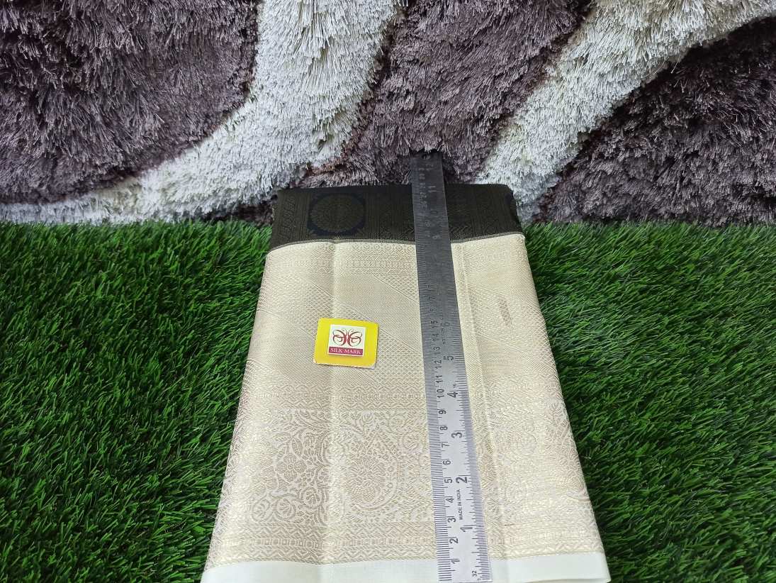 Pure Kanchipuram Silk Saree.