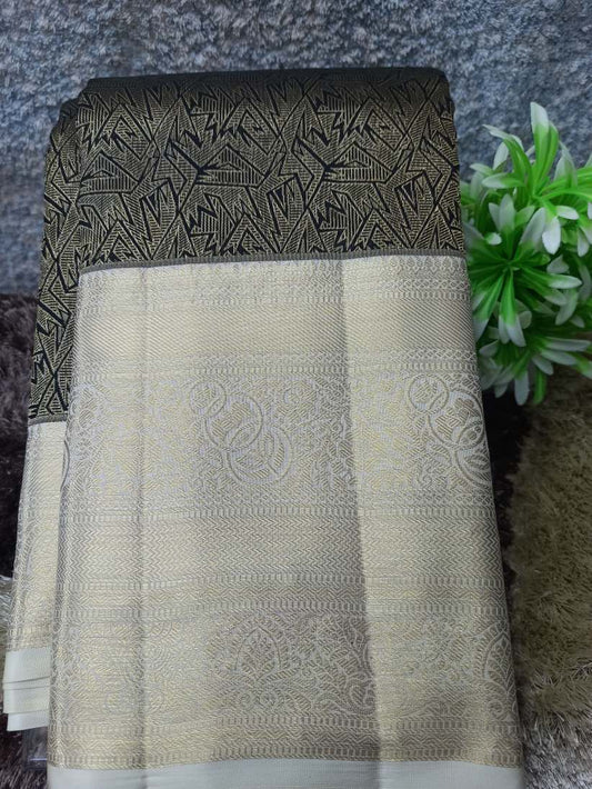 Pure Kanchipuram Silk Saree.
