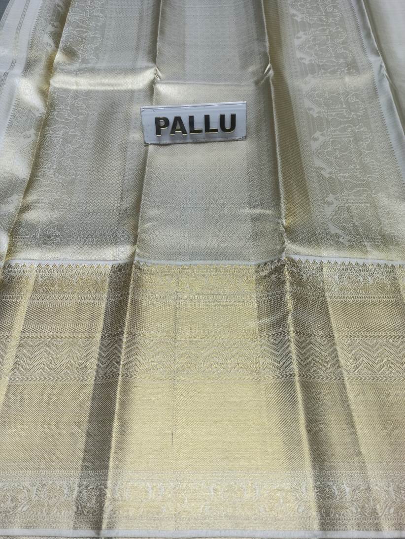 Pure Kanchipuram Silk Saree.