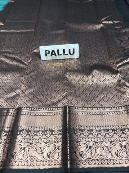 Pure Kanchipuram Silk Saree.