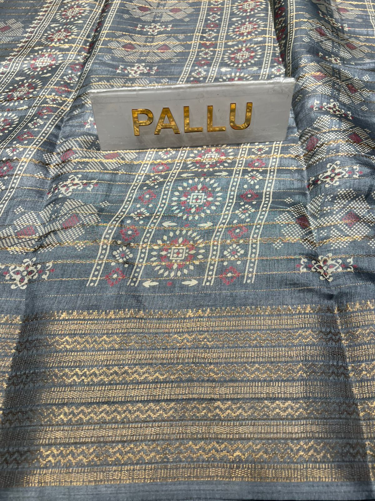 Pure Linen Silk Saree.