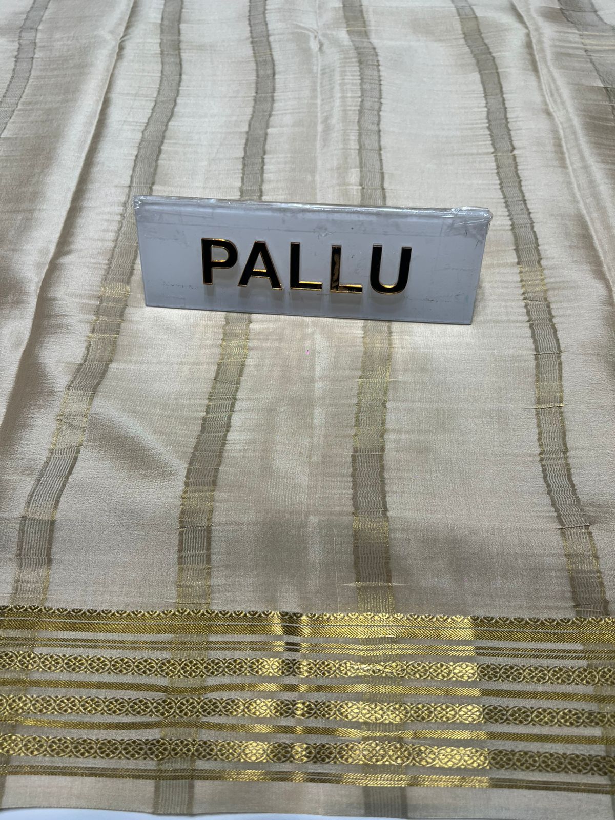 Pure Mysore Silk Saree ( 60 Grams )