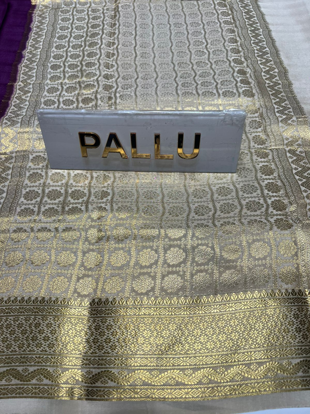 Pure Mysore Silk Saree ( 60 Grams )
