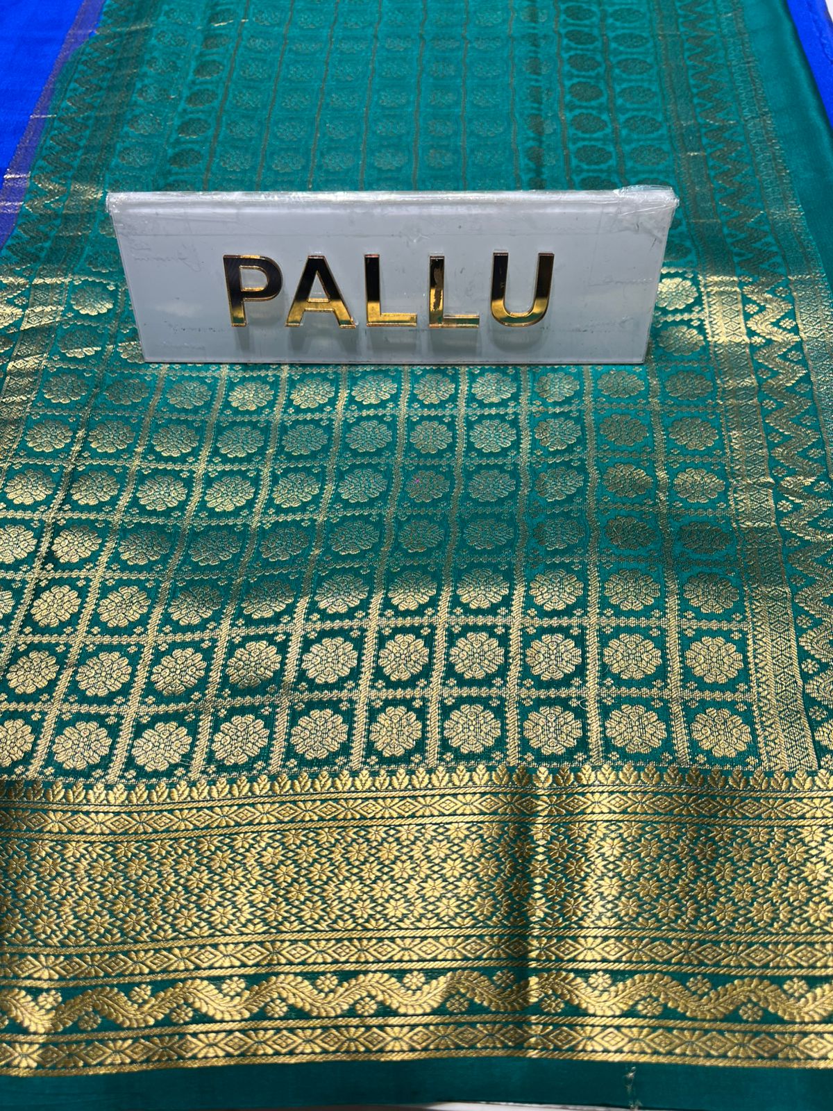 Pure Mysore Silk Saree ( 60 Grams )