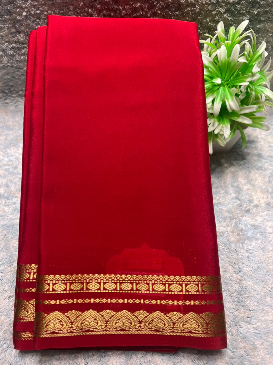 Pure Mysore Silk Saree ( 60 Grams )