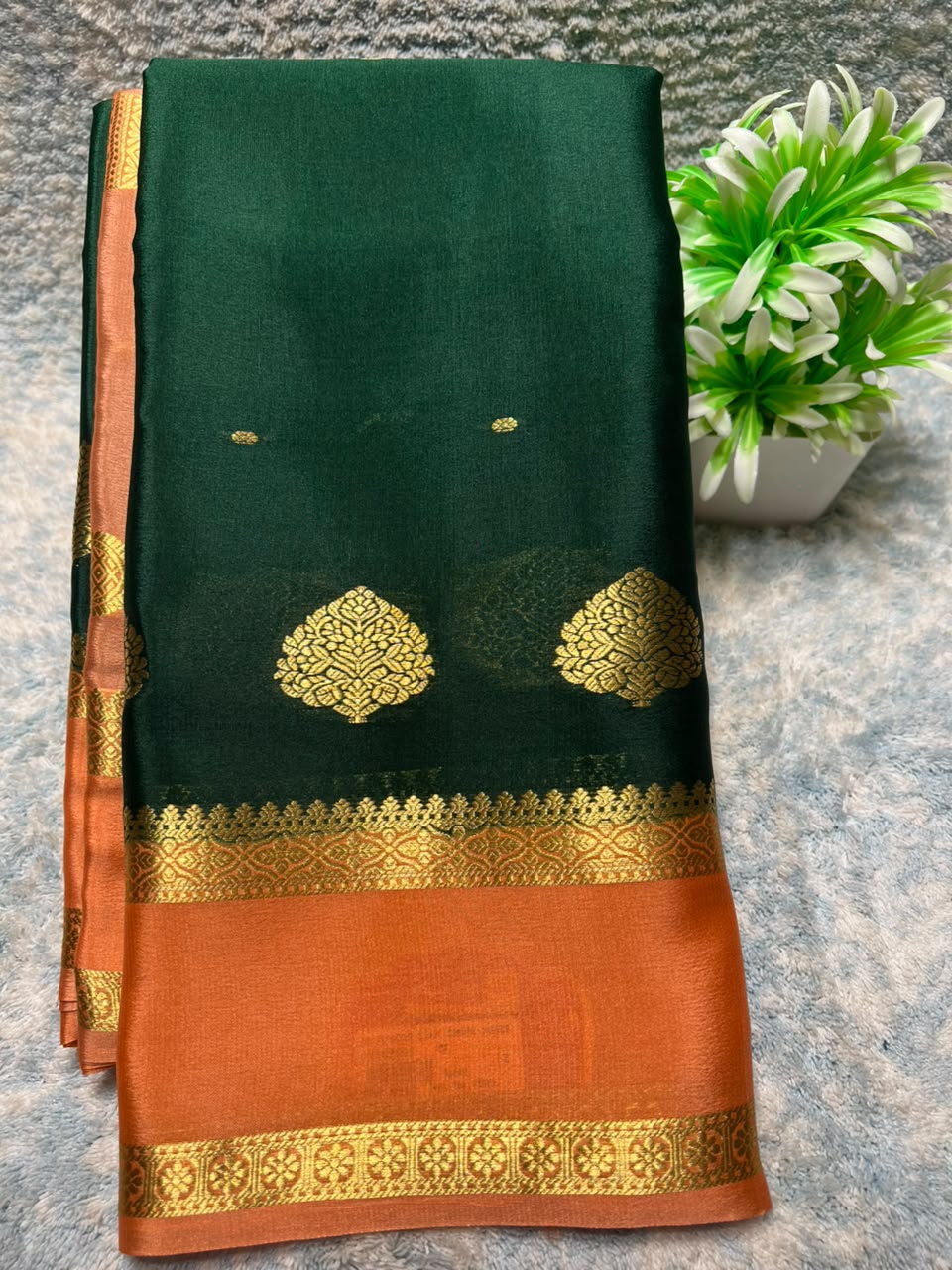 Pure Mysore Silk Saree ( 60 Grams )