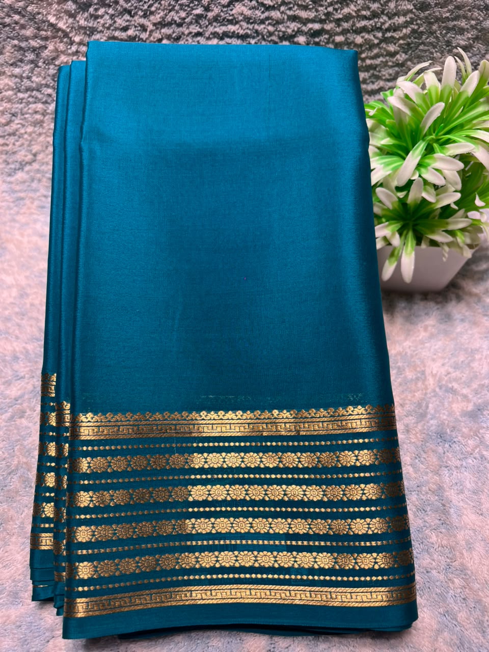 Pure Mysore Silk Saree ( 60 Grams )
