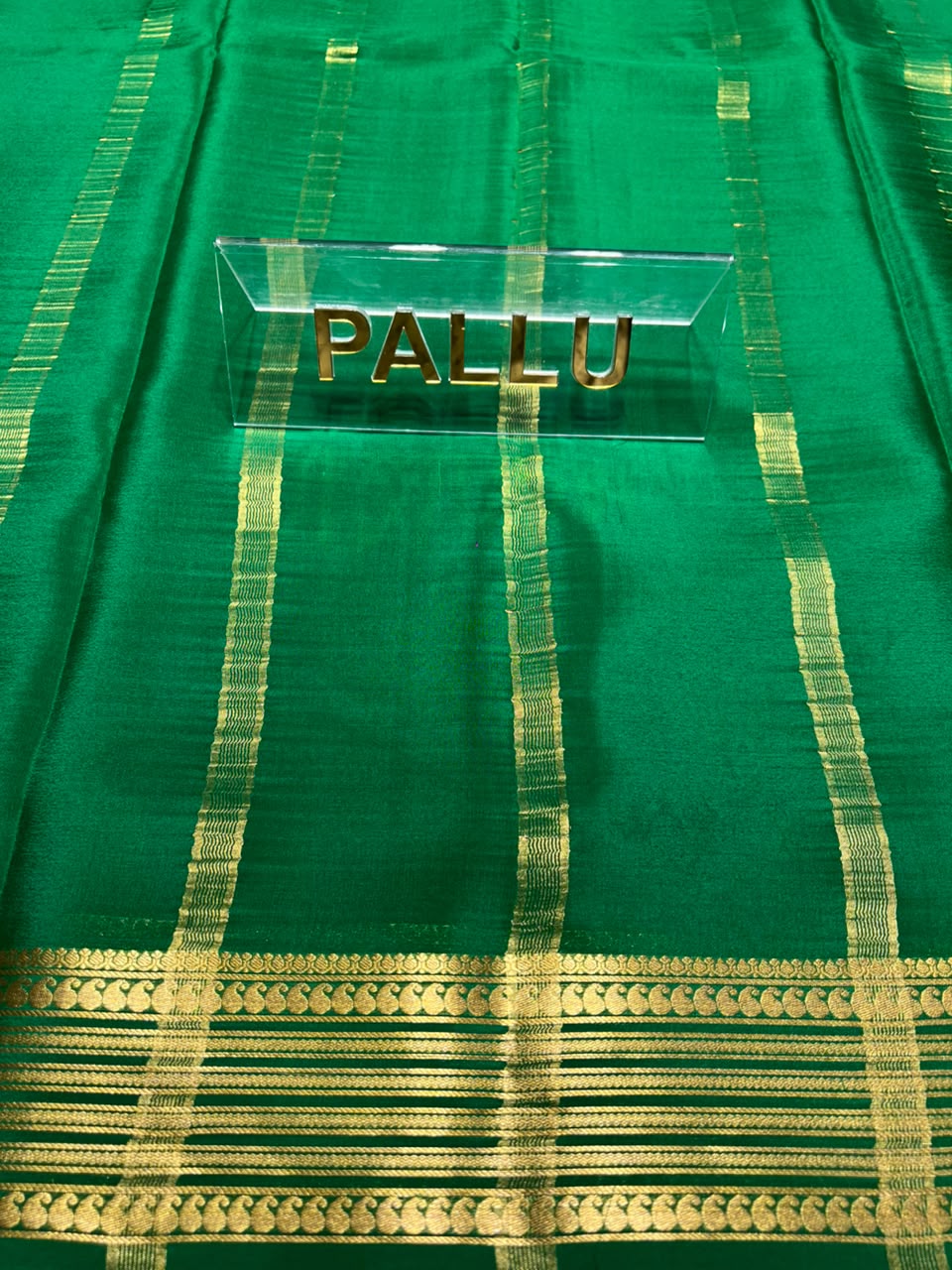 Pure Mysore Silk Saree ( 60 Grams )