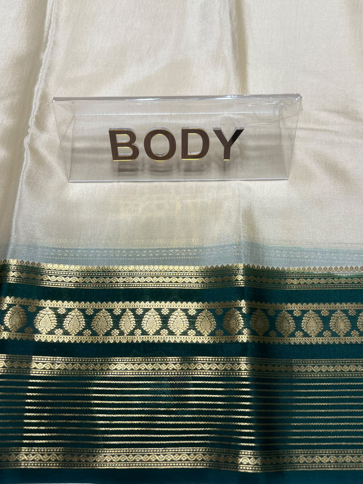 Pure Mysore Silk Saree ( 60 Grams )