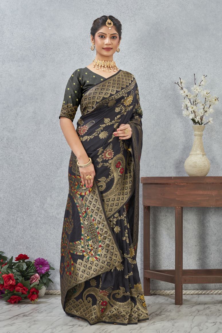 Catalog Designer Saree.