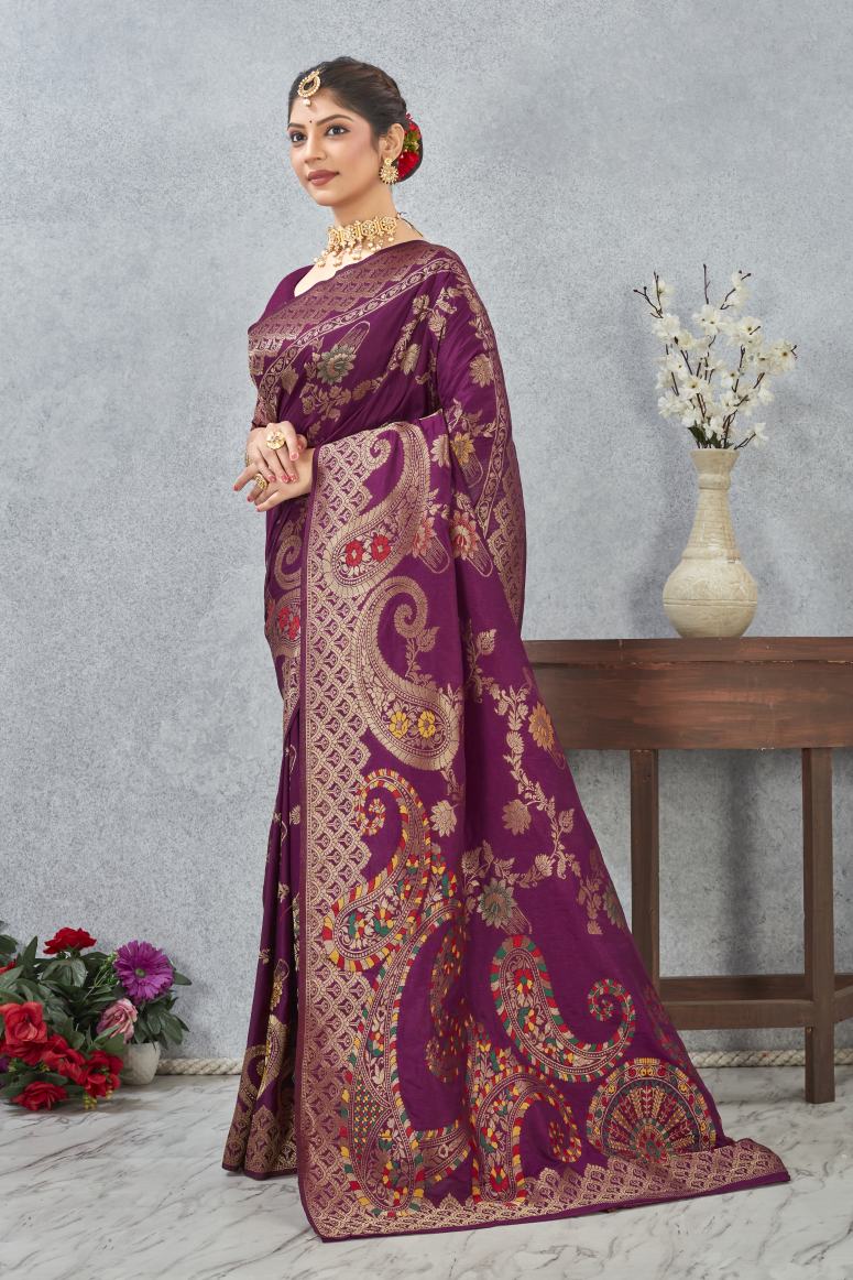 Catalog Designer Saree.