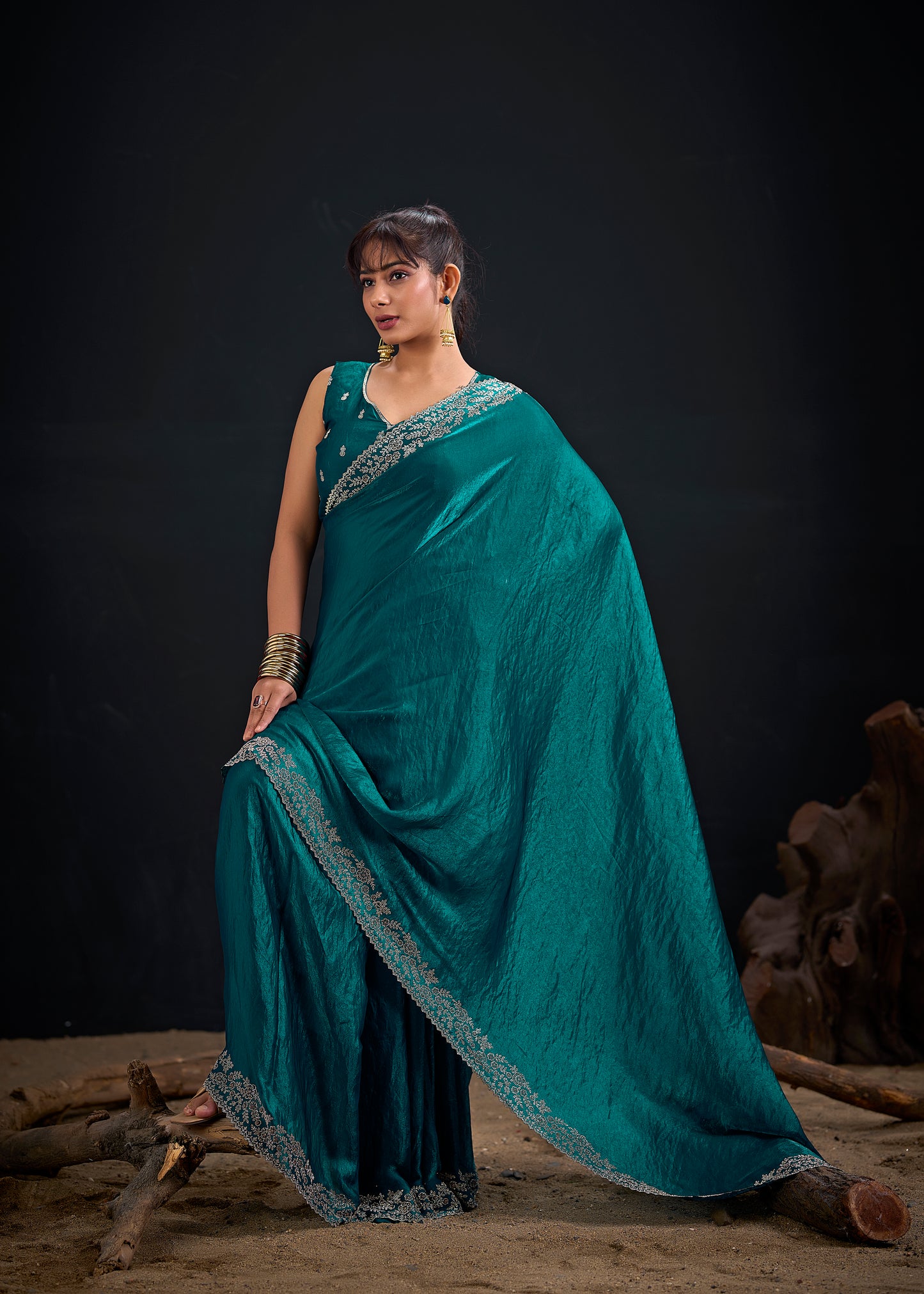 Catalog Designer Saree.