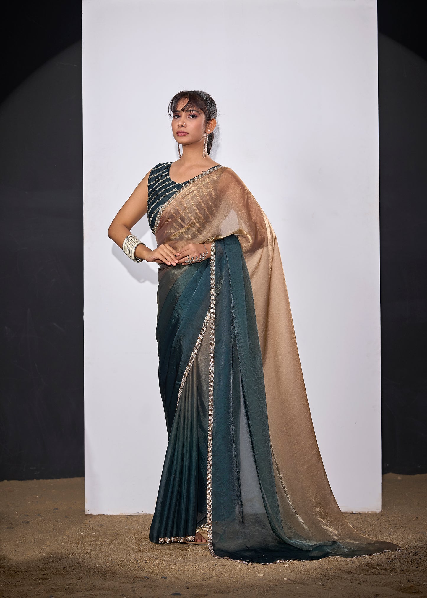 Catalog Designer Saree.