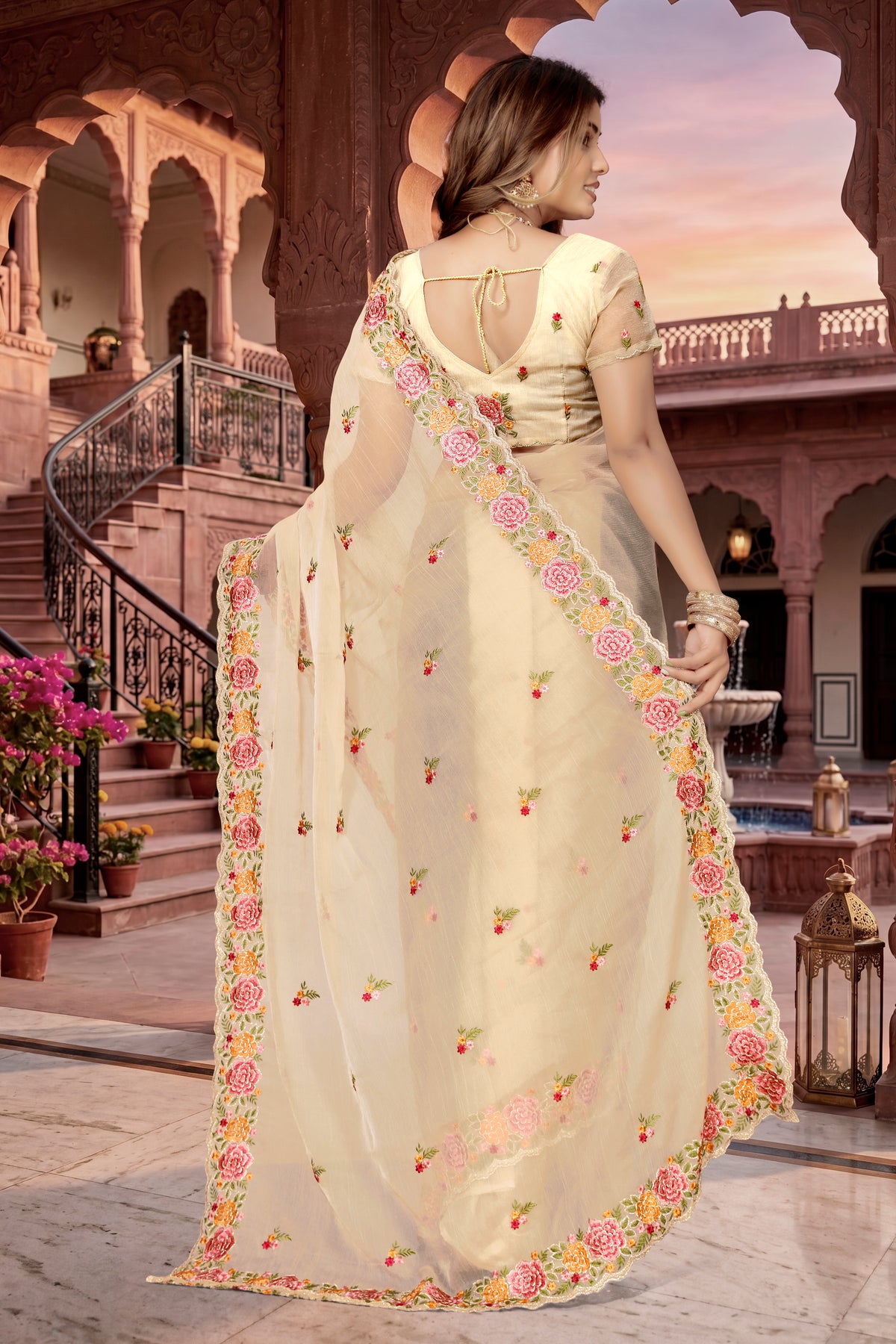 Catalogue Designer Silk Saree