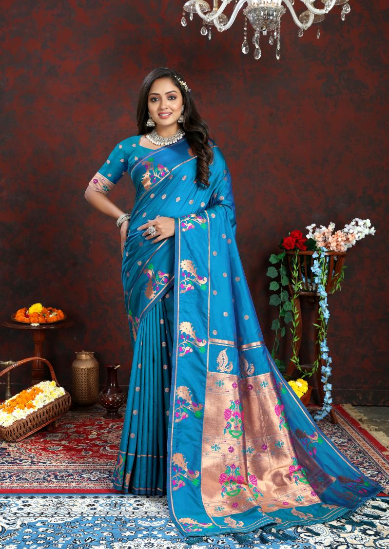 Catalog Designer Saree
