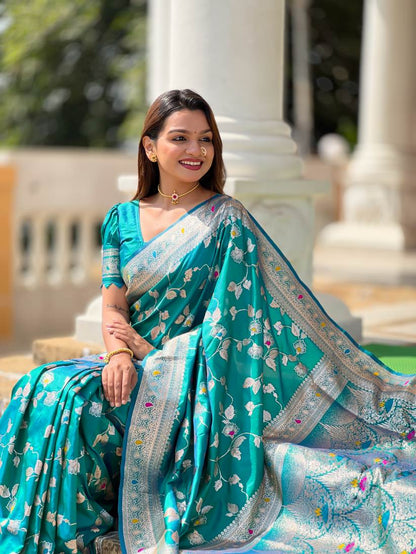 Catalog Designer Saree