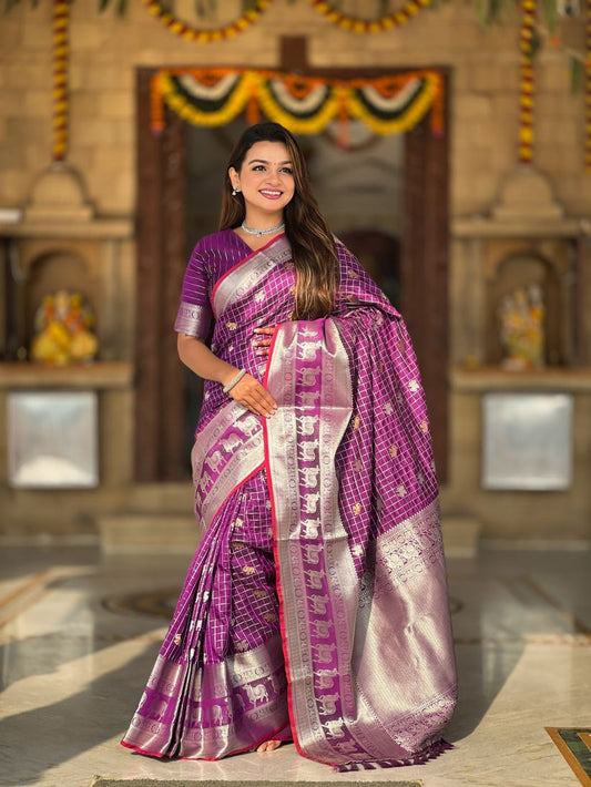 Catalog Designer Saree.
