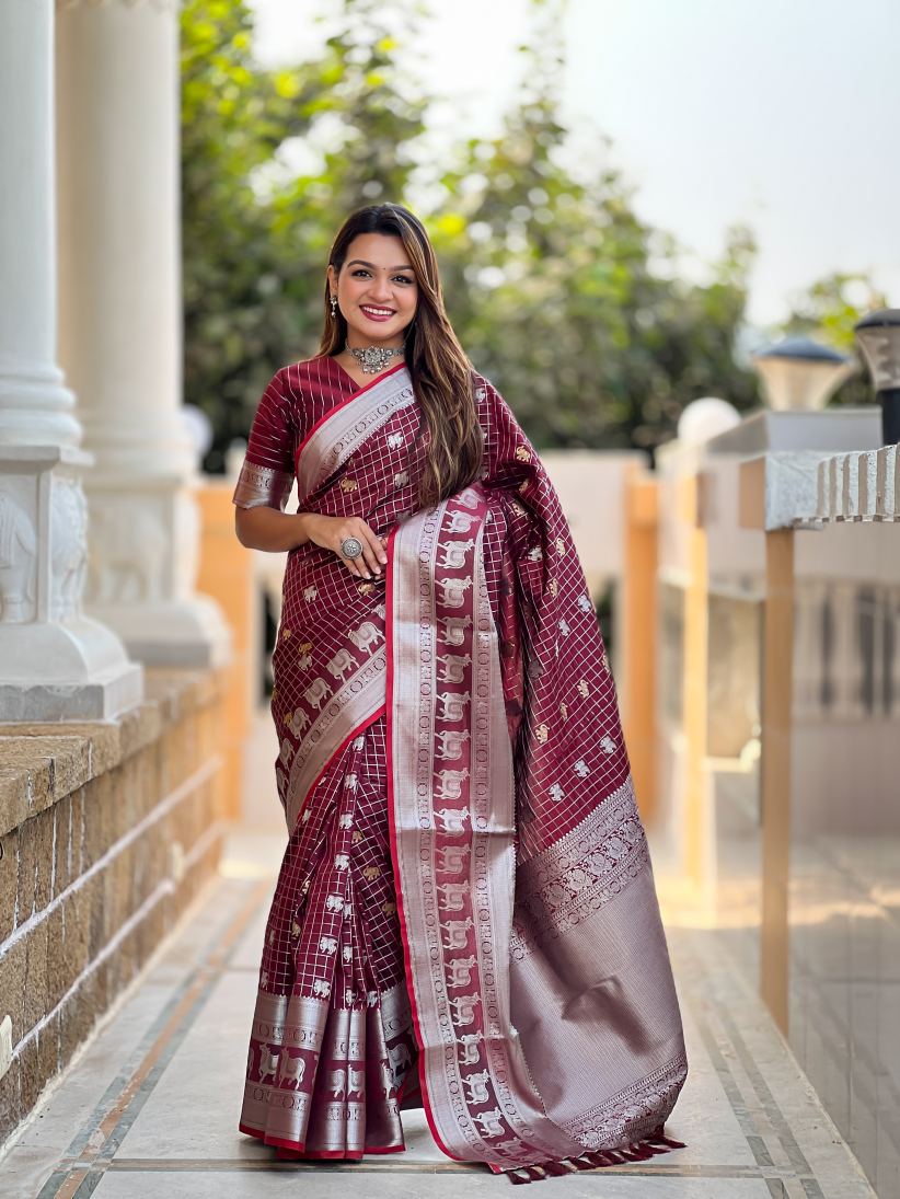 Catalog Designer Saree.